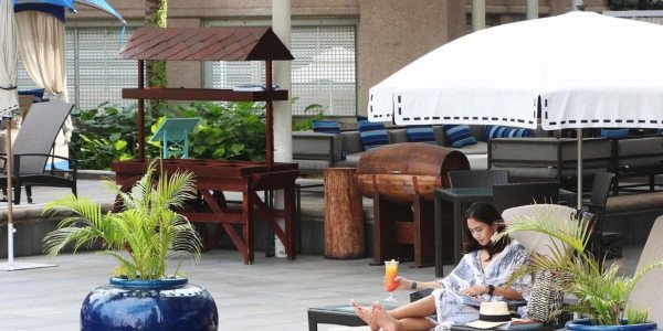 Luxury Hotel Parasols